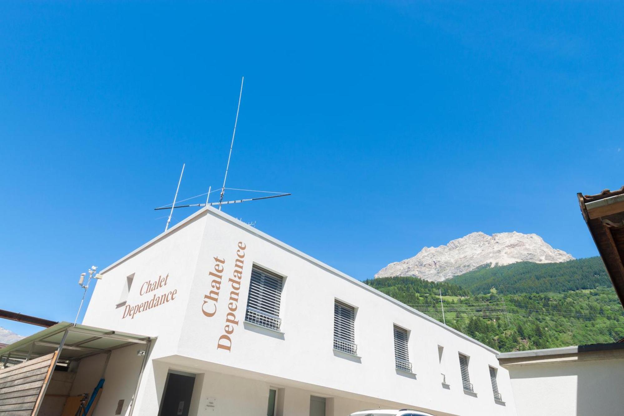 Ristorante Pensione Chalet Stazione Poschiavo Exterior foto