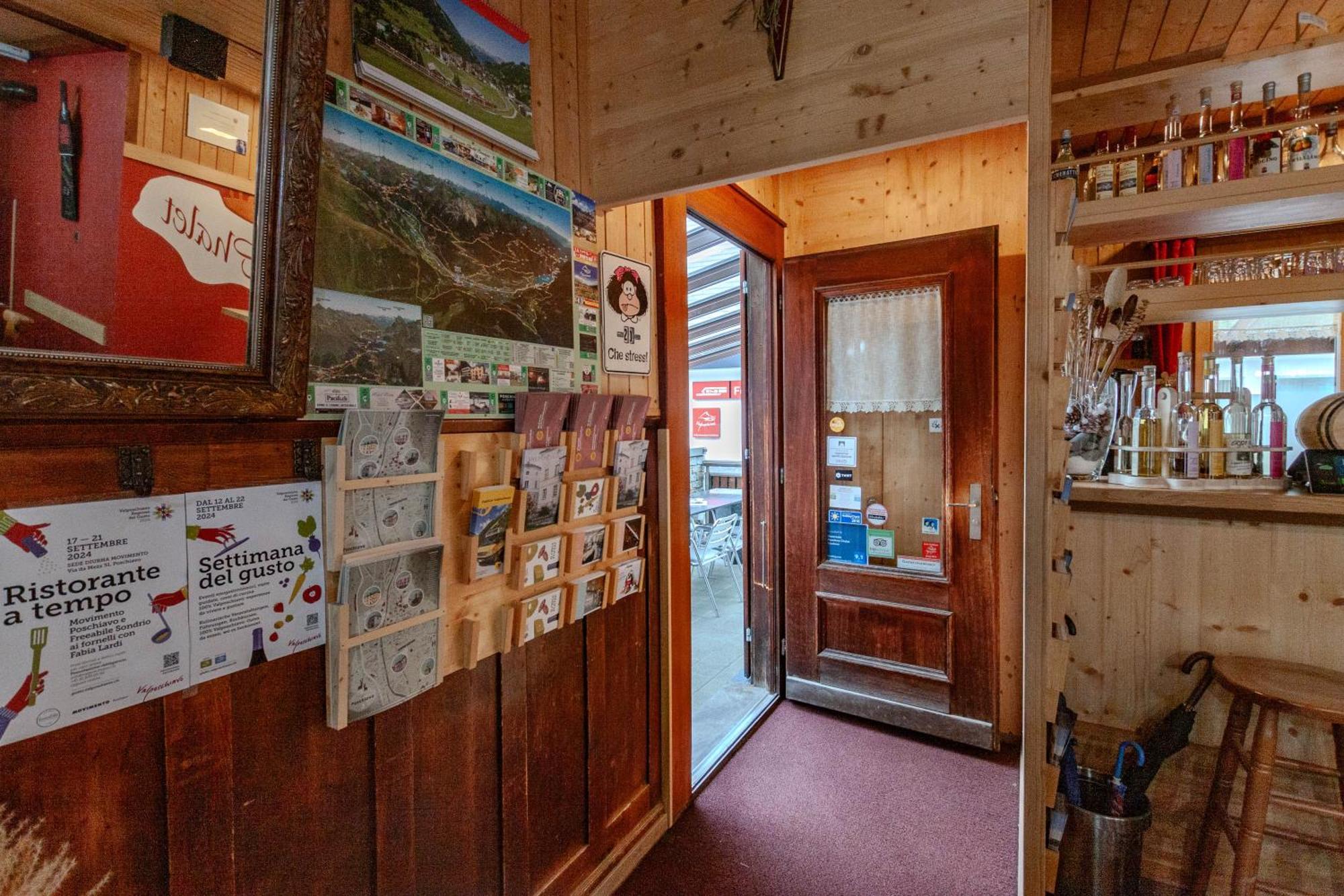 Ristorante Pensione Chalet Stazione Poschiavo Exterior foto